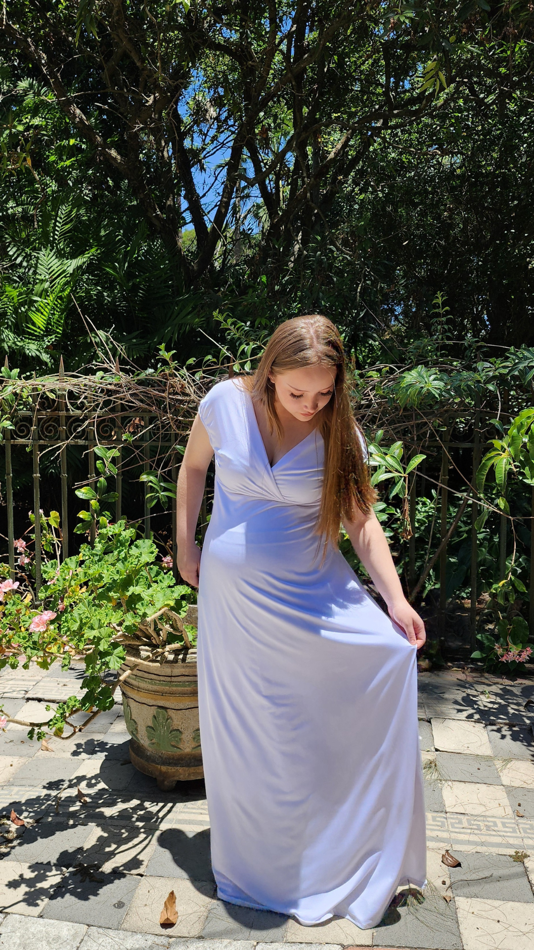 Artemisa  Vestido maternidad largo cruzado blanco