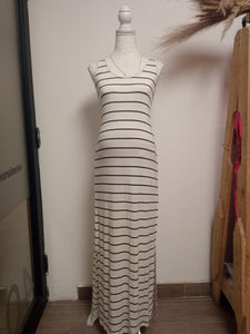 vestido de rayas blanco